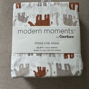 Gerber Modern Moments Crib Sheet - Brown and Gray
